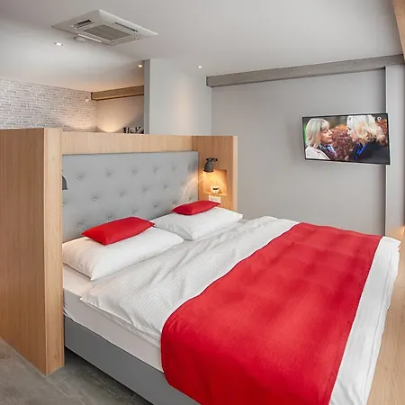 Mloft Aparthotel