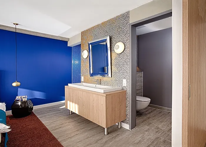 엠로프트 아파트먼트 아파트호텔 4*